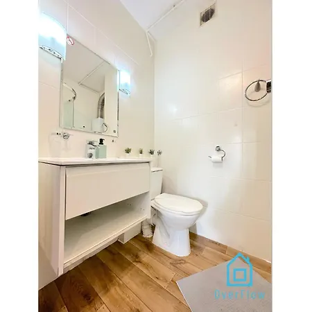 - 10 Minutes To Old Town & Seaside Homestay